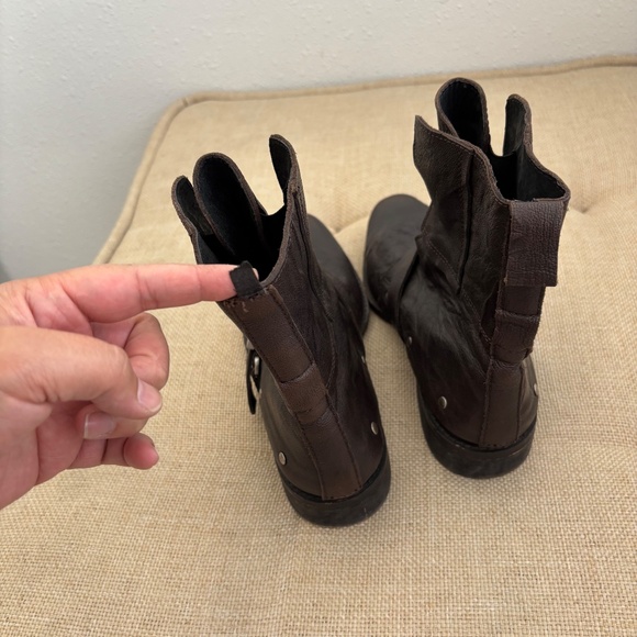 FREE PEOPLE OUTSIDER MOTO BOOT in Brown (Missing top buckles) - Picture 5 of 14